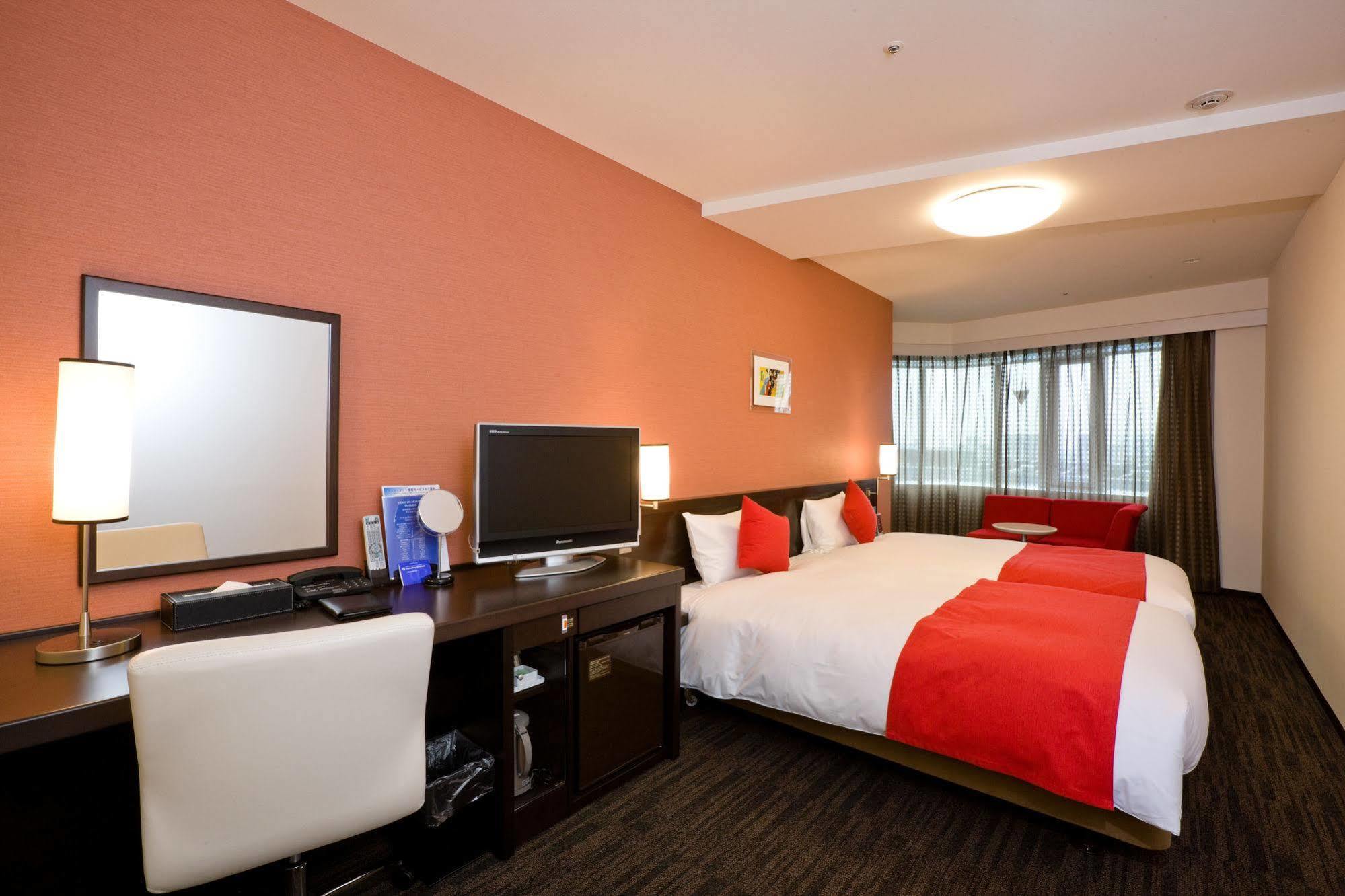 Daiwa Roynet Hotel Okayama Ekimae Kültér fotó